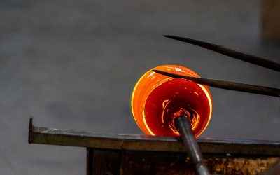 Murano costretta a spegnere i forni: crisi per l’eccellenza artigiana